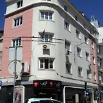 Internacional Apartman *
